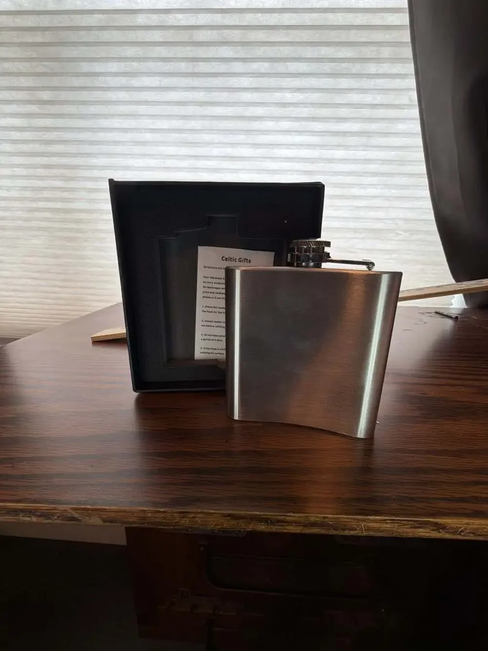 Celtic Gifts Stainless Steel 6 Oz Thistle Scotland Hip Flask in Box